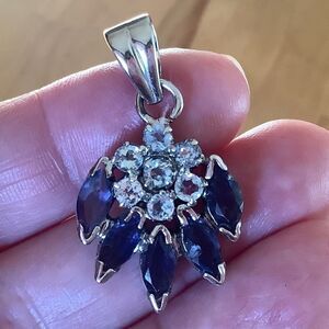 𝅺sterling SILVER TANZANITE/BLUE TOPAZ FLORAL PENDANT​​